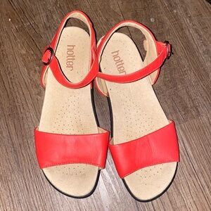 Hotter Women Tropic Red/ Rust Sandals sz 7US great condition.